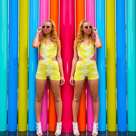Neon romper - Picture 1 of 3