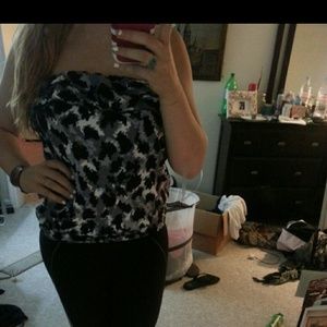 Black/white/grey tube top