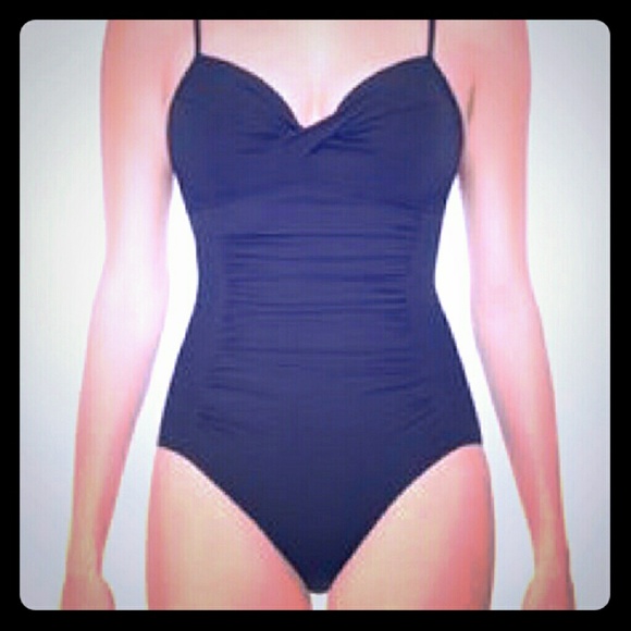 Spanx Assets swimsuit NWOT black