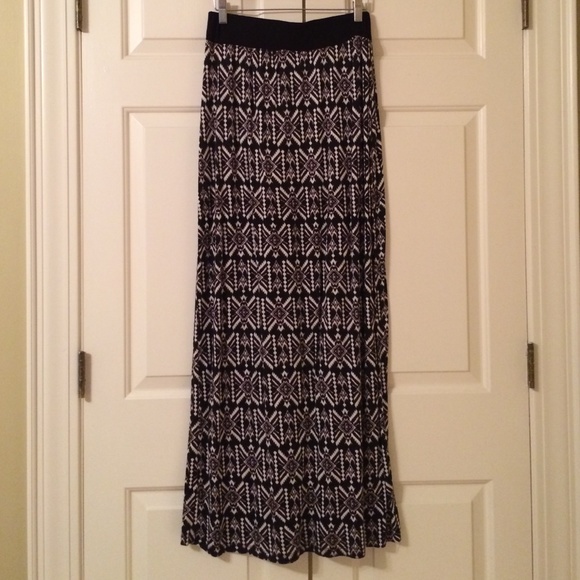 Urban Outfitters Printed Maxi Skirt