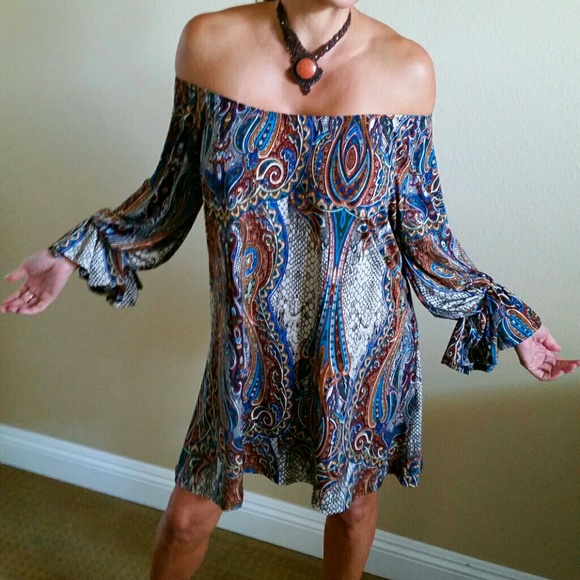 Dress - Picture 3 of 3