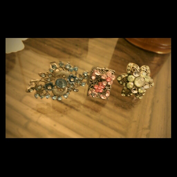 X SOLD X Vintage Handcrafted Rings