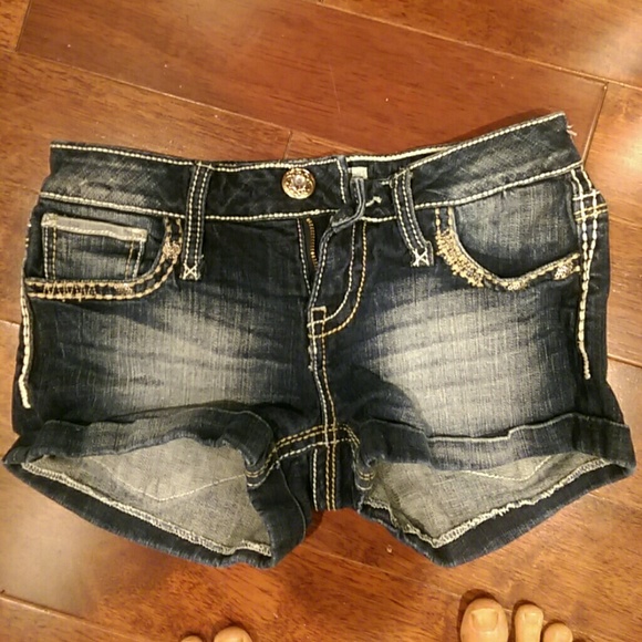 Day trip Scorpio shorts.