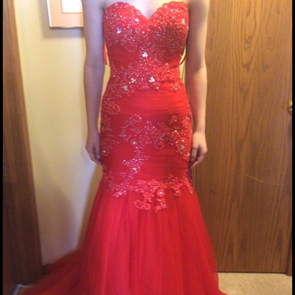 Prom Dress - Picture 1 of 4