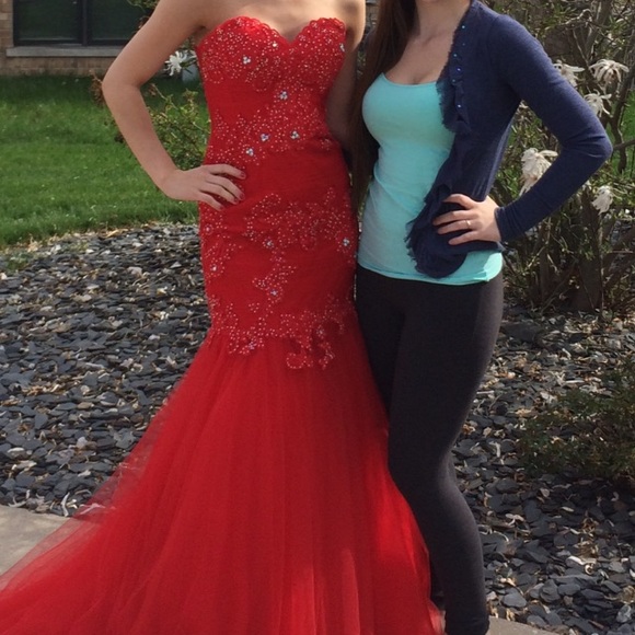 Prom Dress - Picture 2 of 4