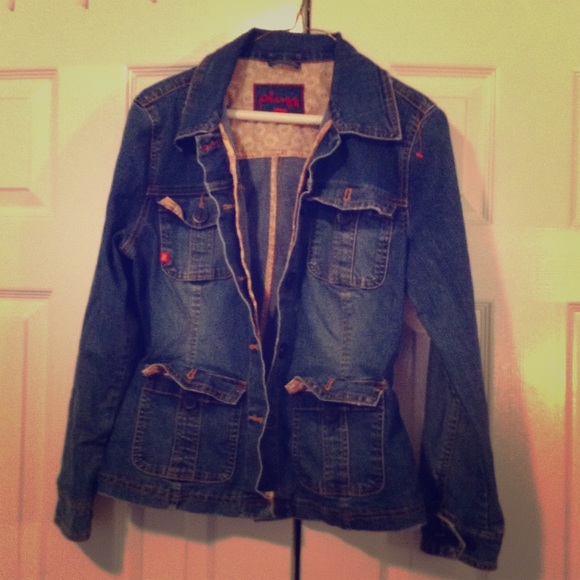 Jean jacket - Picture 1 of 1