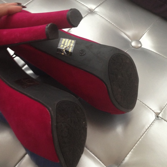 Deep fuchsia and French blue chunky ankle booties - Picture 3 of 4