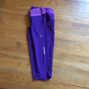 Used Nike crops