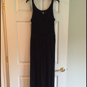 Black Mossimo dress
