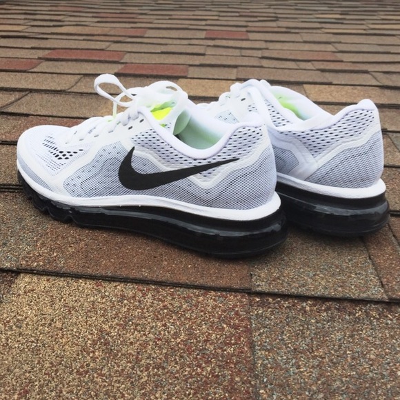 Nike Shoes - {Nike} White & Black Air Max 2014
