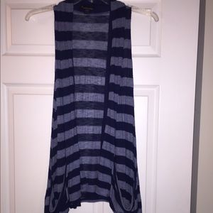 Navy/gray vest