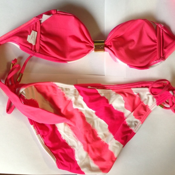Xhilaration Bathing Suit - Picture 2 of 5