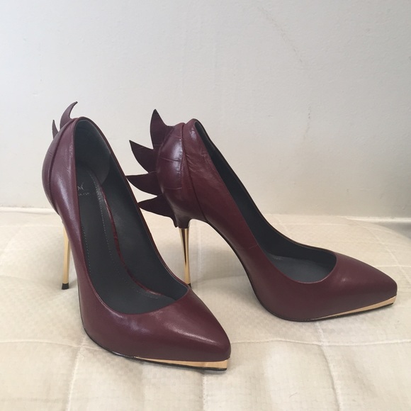 Monika Chiang Croc Mohawk Pump