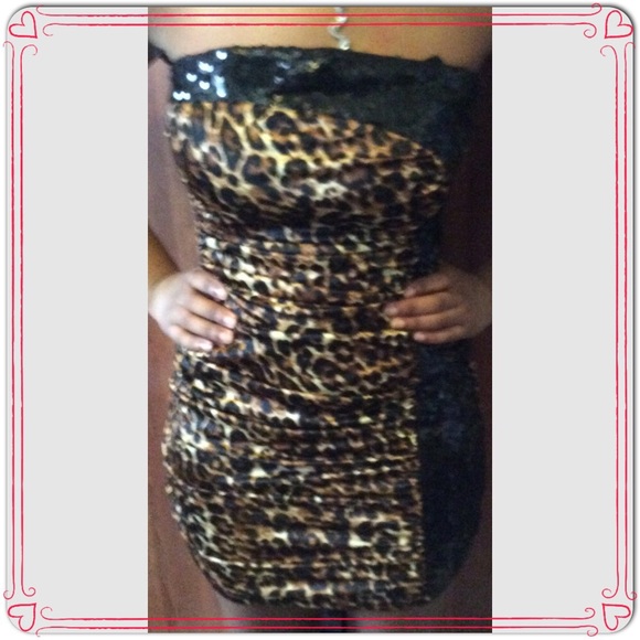 Sexy Leopard dress