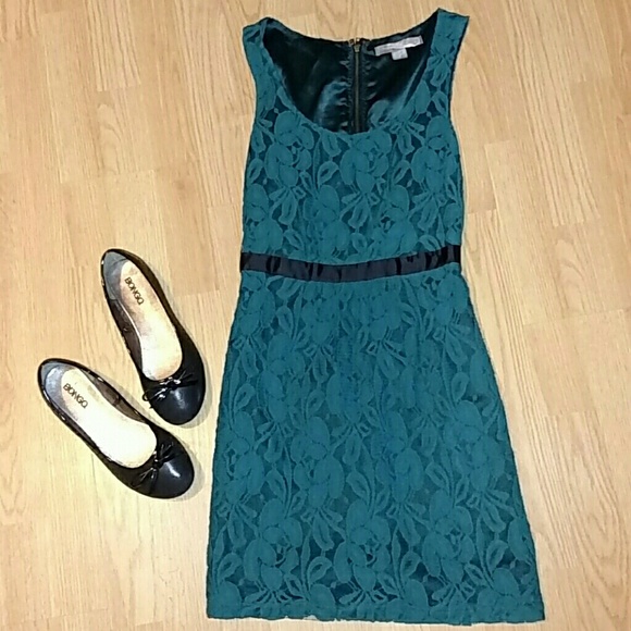 Dark green dress