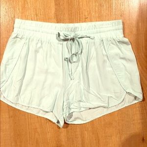 GARAGE soft shorts