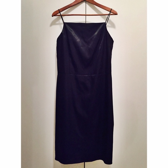 👠 Little Black Dress by Esprit