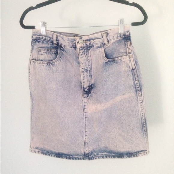 Vintage Calvin Klein bleach look denim skirt