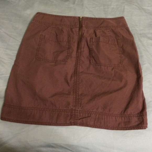 Wine-colored Skirt - Picture 3 of 3