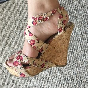 Floral Wedges