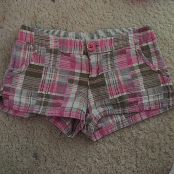 Roxy shorts - Picture 1 of 4