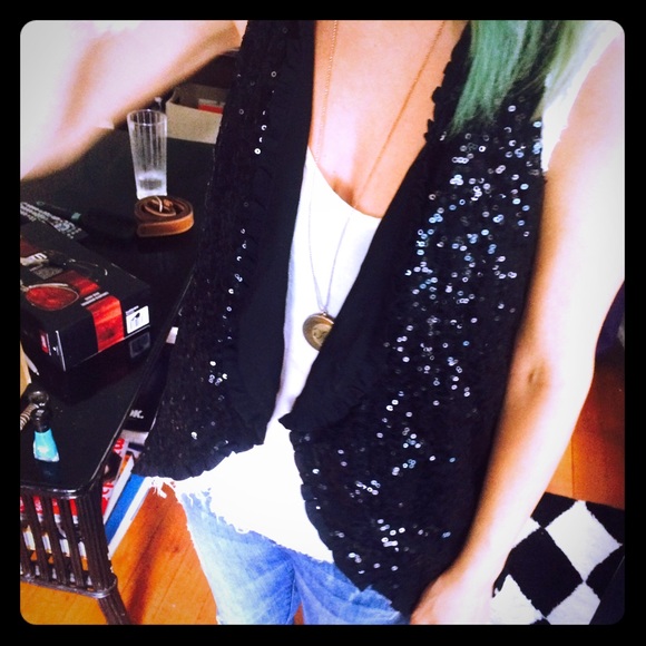 Sparkle vest - Picture 1 of 3