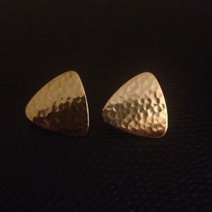 Vintage Gold hammered clip on earrings