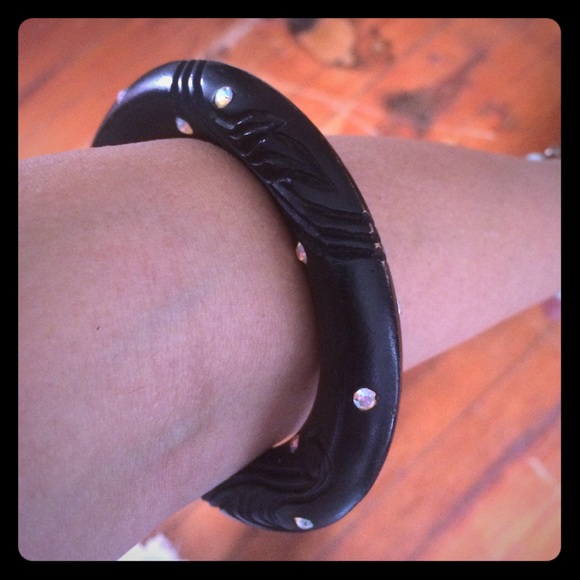 Black wooden bracelet high arm