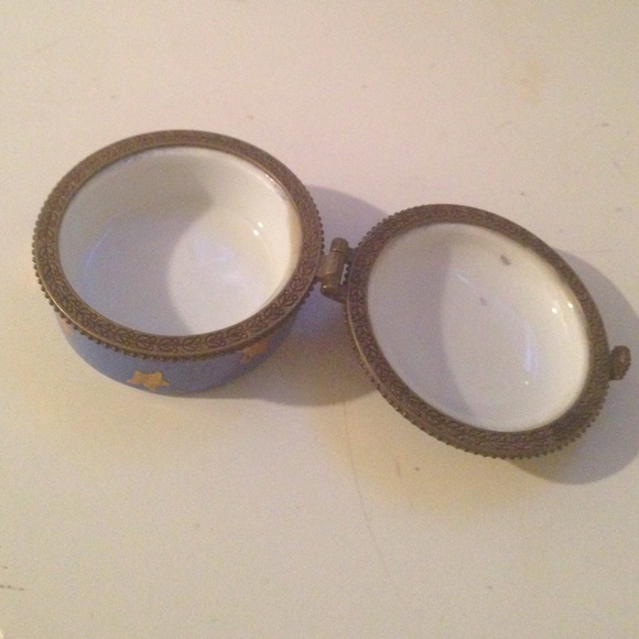 SOLD!!! - Picture 2 of 3