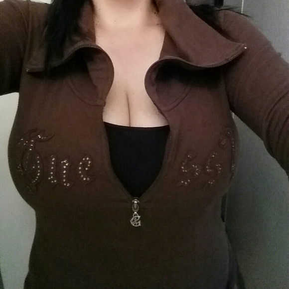 GUESS sweater/shirt - Picture 4 of 4