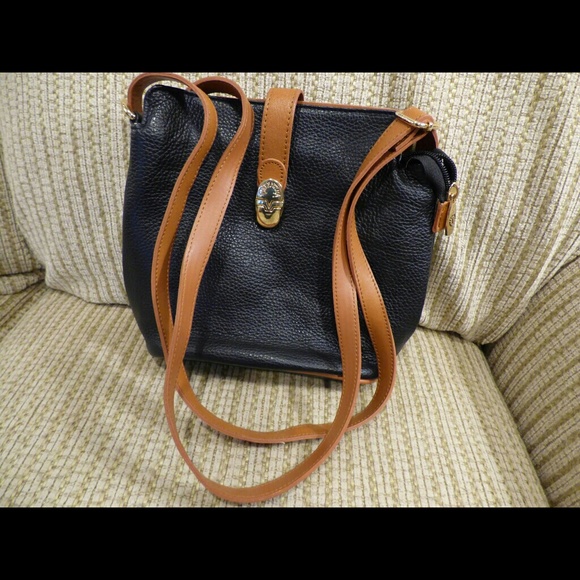Valentina crossbody