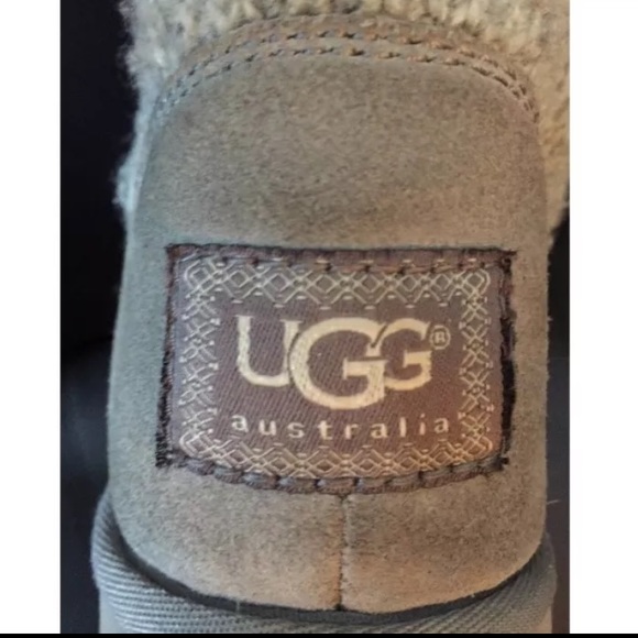 SOLD - Picture 2 of 3