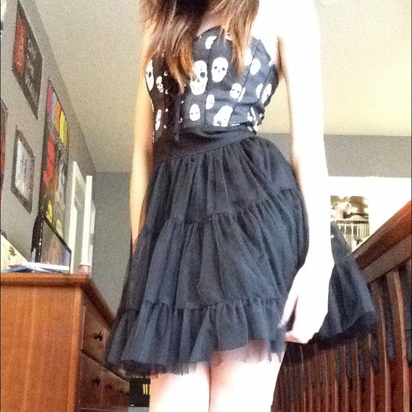 Black skull dress