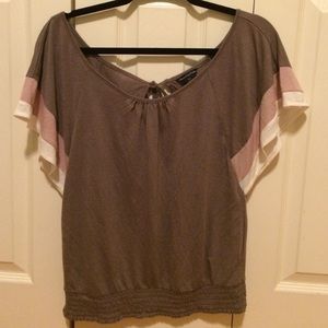American Eagle top