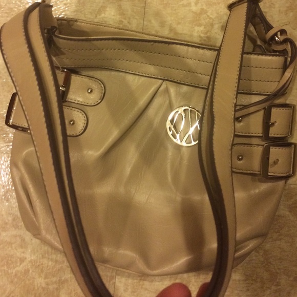 Style & co tan small tan purse/crossbody - Picture 3 of 4