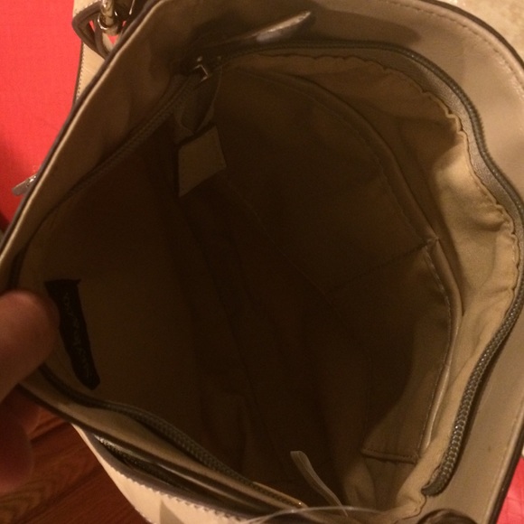 Style & co tan small tan purse/crossbody - Picture 4 of 4