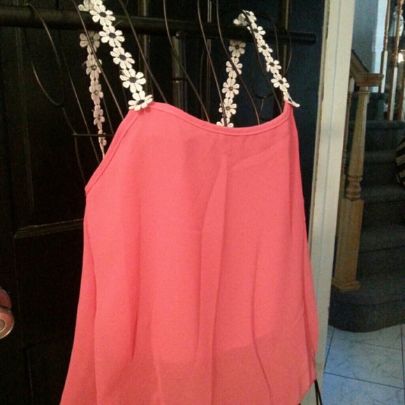 boutique Tops - NWOT...Cutest lil top!!!