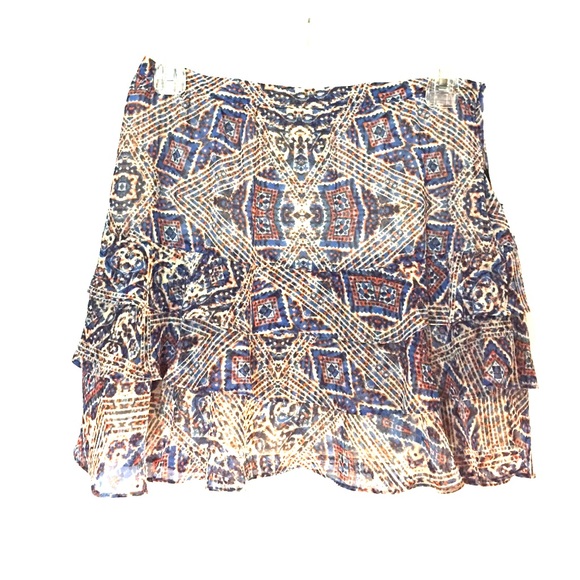 Ruffle skirt