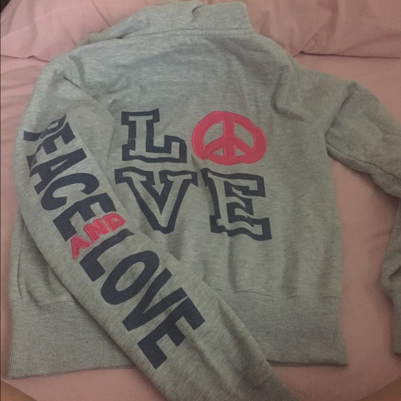 Peace and love sweatshirt