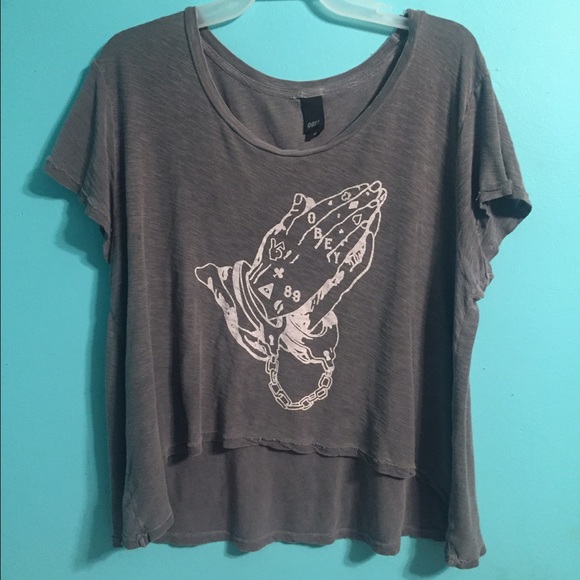 Obey top