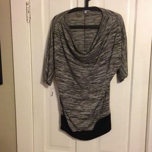Gray/white/black drape neck top