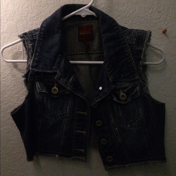 sleeveless jean jacket