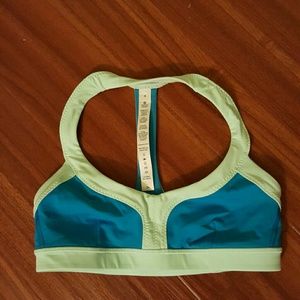 Lululemon Athletically Run Sprint sports bra