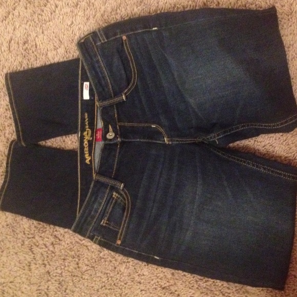 Jeans - Picture 2 of 2