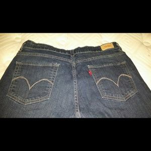 Ladies Size 14 Levis jeans
