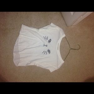 Brandy Melville kitty t-shirt