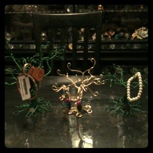 Multi purpose jewelry holder