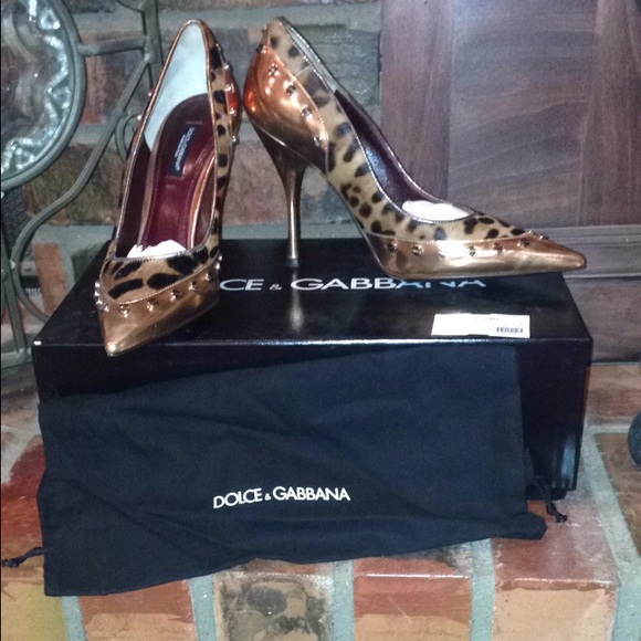 Dolce & Gabbana Shoes - SALE🎉 Authentic Dolce & Gabbana leopard heels