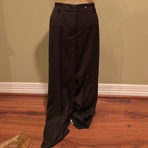 New York & company -brown pinstripe slacks -size 6