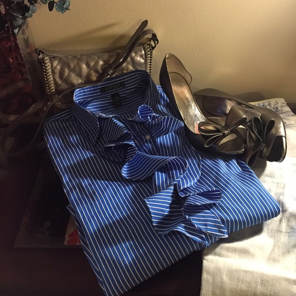 SOLD - RALPH LAUREN Button Down - Picture 1 of 3